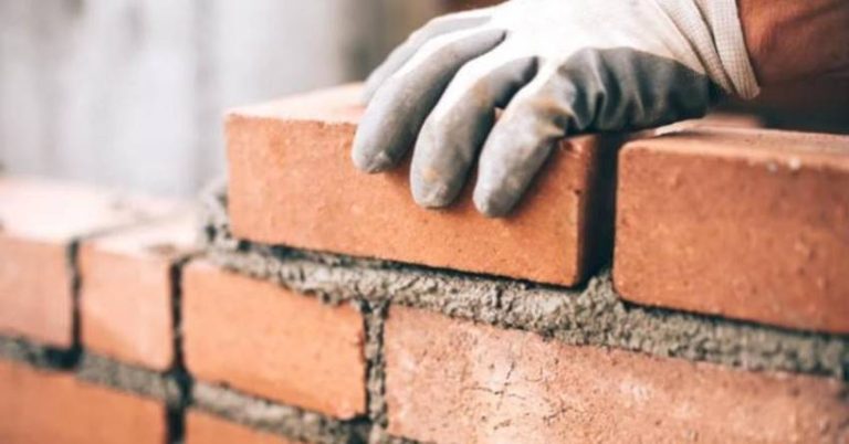 Έρευνα Οικοδομικής Δραστηριότητας: Αύξηση στο πλήθος αδειών, μείωση στον όγκο